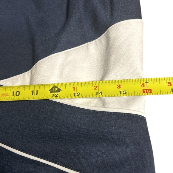 Cleo bandage dress sz 10,fitted,flattering,criss cross,colorblock,event,career - Picture 7 of 11